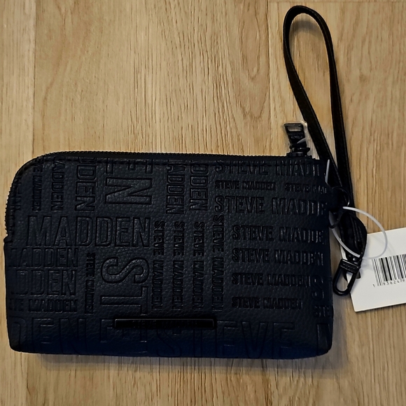 NWT Steve Madden Btrell Double Zip Monogram Black Wristlet/Clutch - Picture 1 of 9